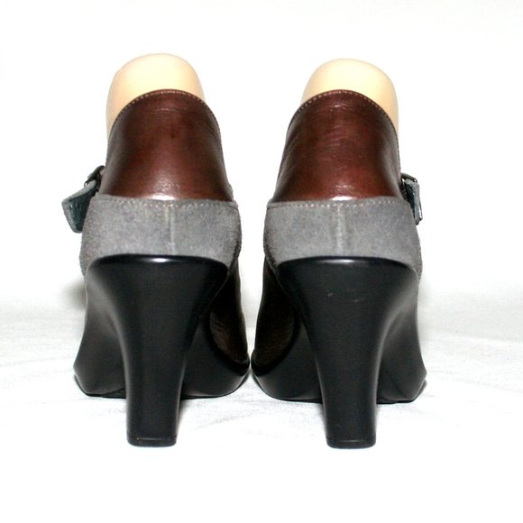 DROMEDARIS Leather Pumps Brown & Gray Closed 3 1/4" Heels with Padded Insoles - Picture 2 of 10